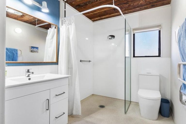 Photo of property in 116 Park Avenue, Whangamata, 3620