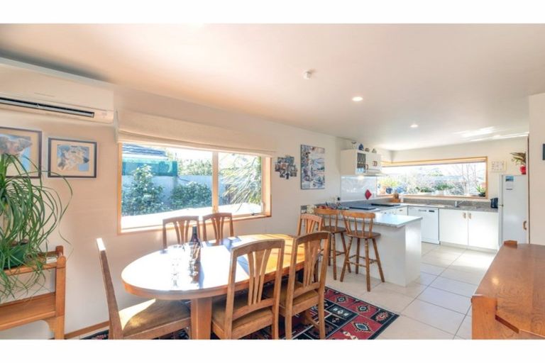 Photo of property in 43 Gladstone Road, Woodend, 7610