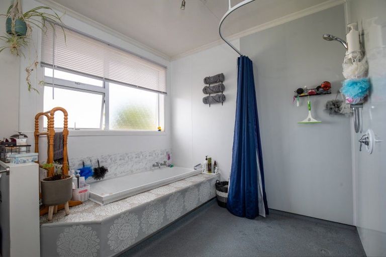 Photo of property in 12 Simmonds Street, Alexandra, 9320