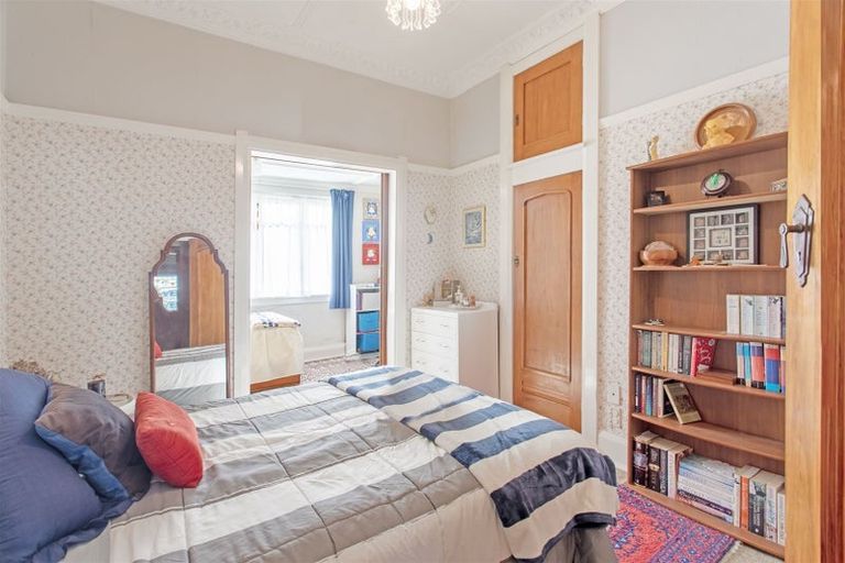 Photo of property in 12 Tavistock Road, Waipukurau, 4200