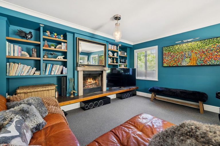 Photo of property in 44 Isobel Road, Greenhithe, Auckland, 0632