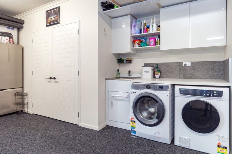 Photo of property in 27 Richard Pearse Drive, Temuka, 7920