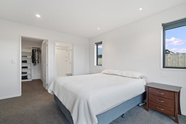 Photo of property in 27 Lovelock Avenue, Rolleston, 7615