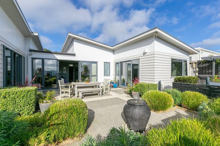 Photo of property in 29 Lacebark Lane, Woodridge, Wellington, 6037
