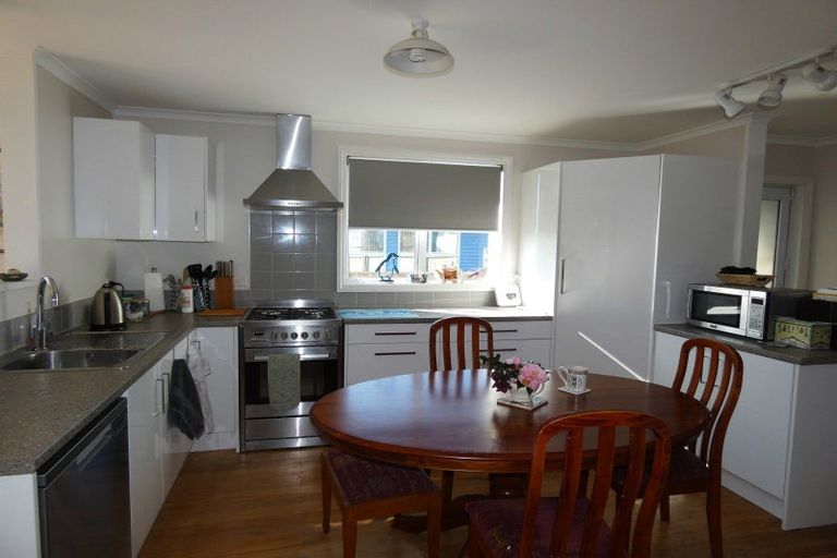 Photo of property in 23 Gladstone Street, Westport, 7825