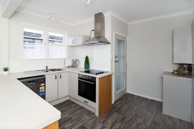 Photo of property in 107 Dixon Street, Masterton, 5810