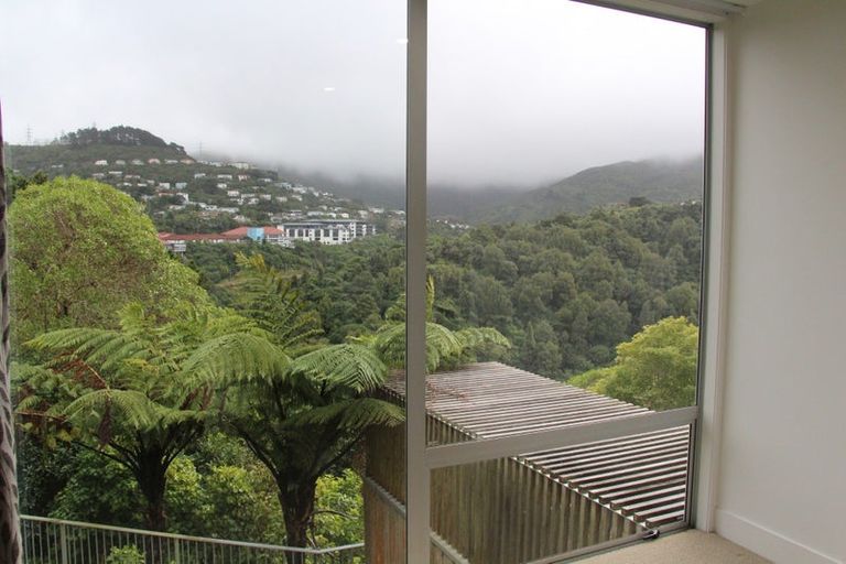 Photo of property in 2b Leslie Street, Wadestown, Wellington, 6012