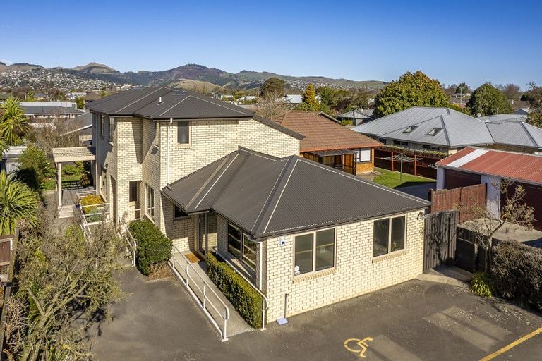 Photo of property in 126 Lincoln Road, Addington, Christchurch, 8024