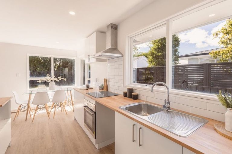 Photo of property in 367 Mairehau Road, Parklands, Christchurch, 8083