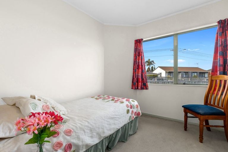 Photo of property in 15a Sinclair Street, Greerton, Tauranga, 3112