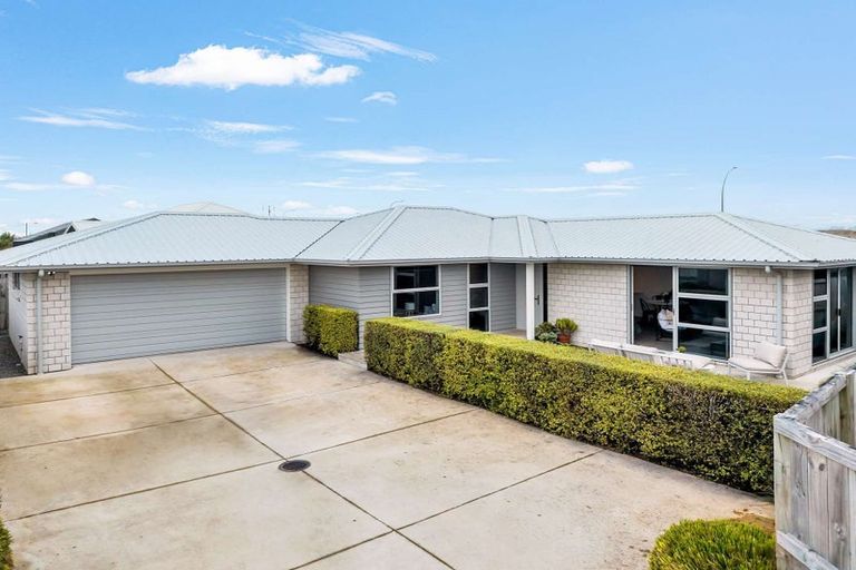 Photo of property in 29 Taioma Close, Papamoa, 3118