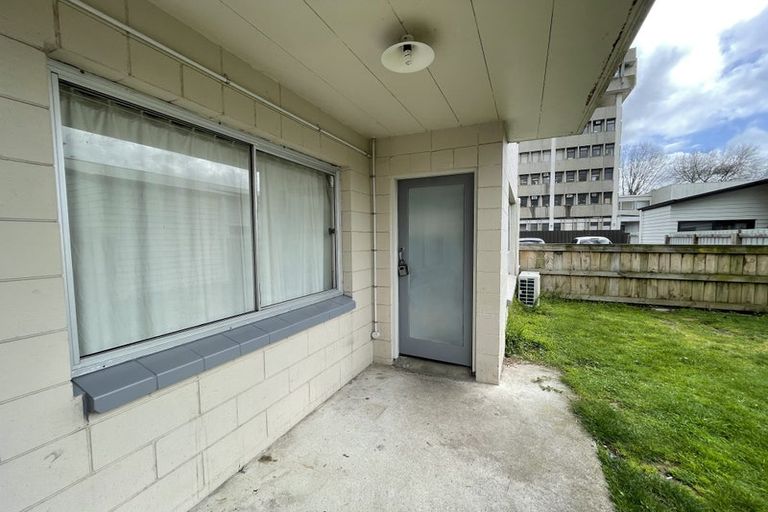 Photo of property in 8 Anzac Parade, Hamilton Central, Hamilton, 3204