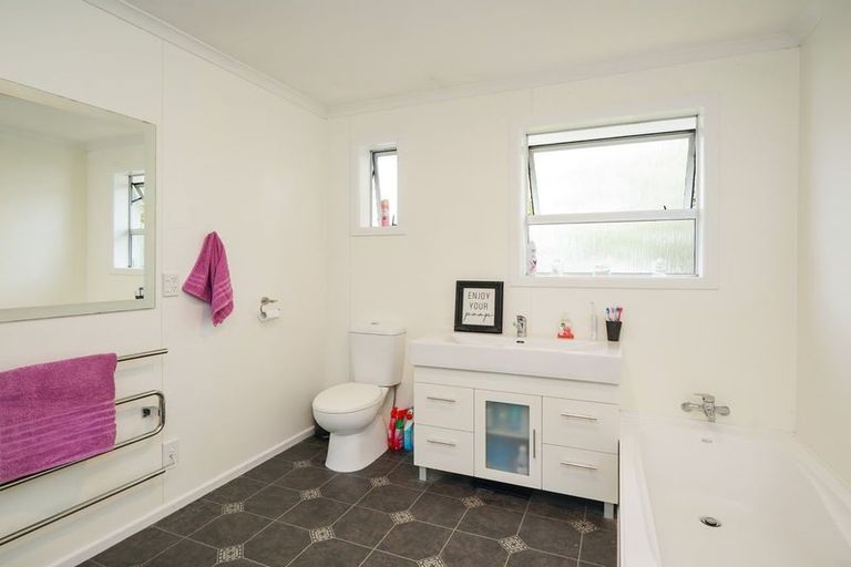 Photo of property in 3 Rowan Street, Hargest, Invercargill, 9810