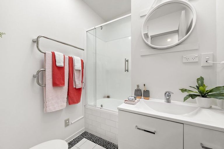 Photo of property in 17/185 Tasman Street, Mount Cook, Wellington, 6021