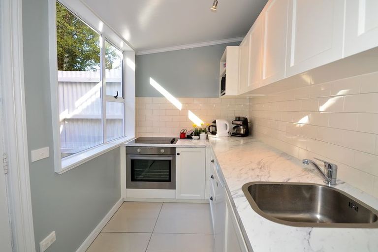 Photo of property in 14 Duncan Street, Dunedin Central, Dunedin, 9016