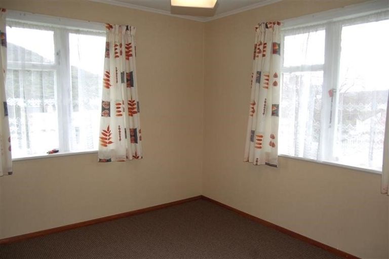 Photo of property in 47 Judd Crescent, Naenae, Lower Hutt, 5011