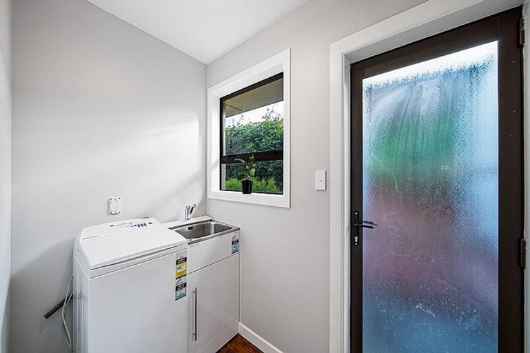 Photo of property in 18 Frensham Crescent, Woolston, Christchurch, 8062