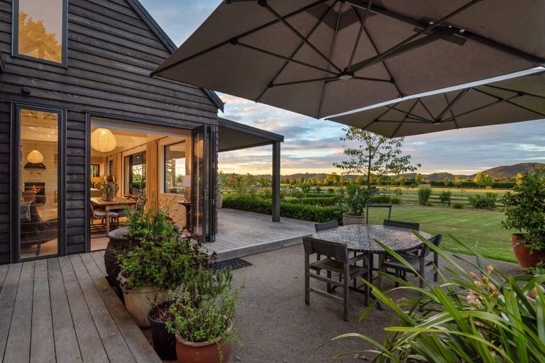 Photo of property in 162 Monument Road, Clevedon, Papakura, 2582