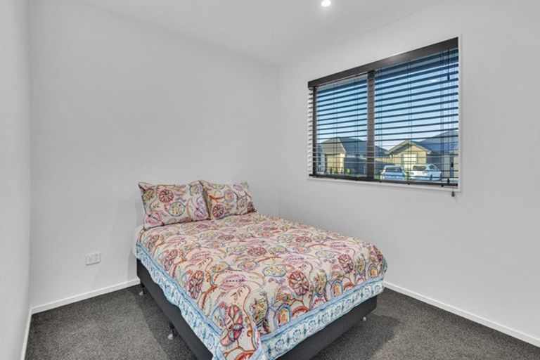 Photo of property in 40 Jean Batten Lane, Rolleston, 7615