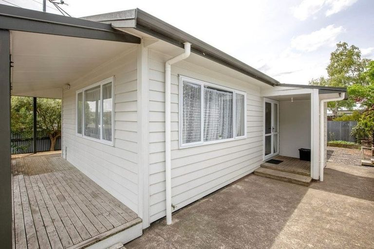 Photo of property in 2 Woburn Street, Waipukurau, 4200