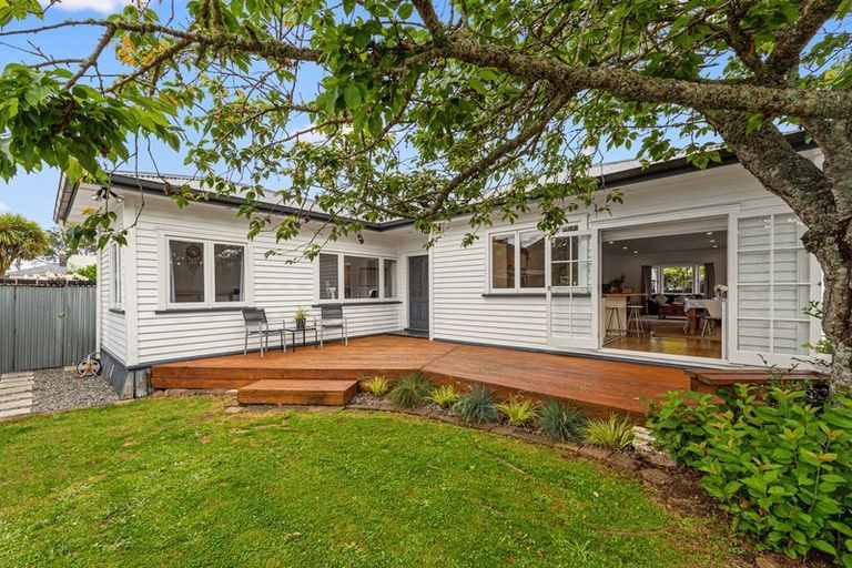 Photo of property in 92 Nixon Street, Hamilton East, Hamilton, 3216