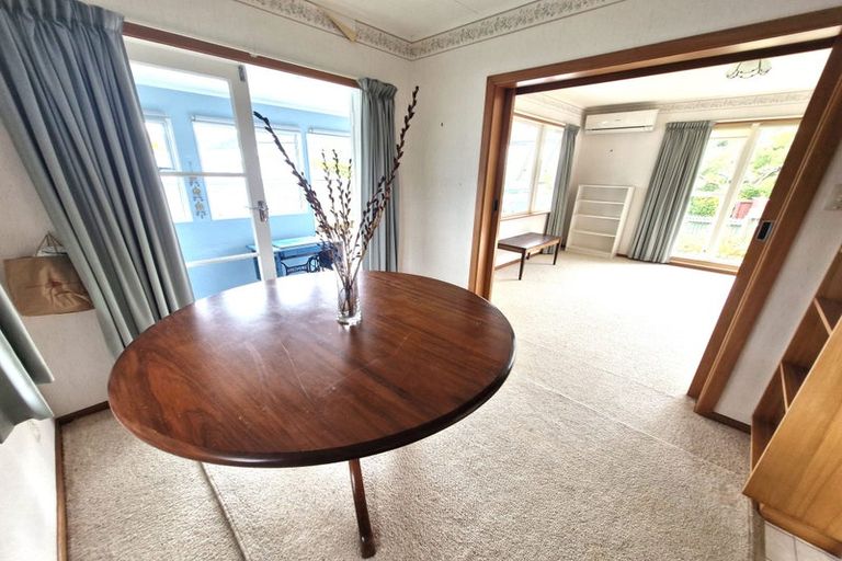 Photo of property in 15 Cook Street, Karori, Wellington, 6012