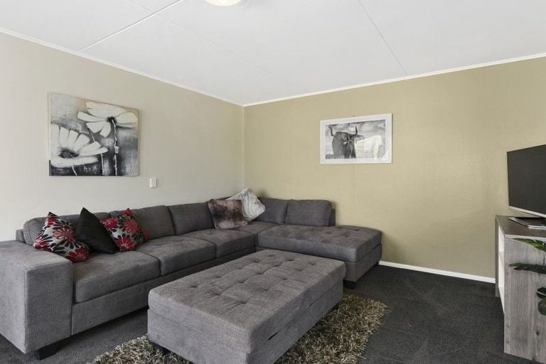Photo of property in 1/62 Ararino Street, Trentham, Upper Hutt, 5018