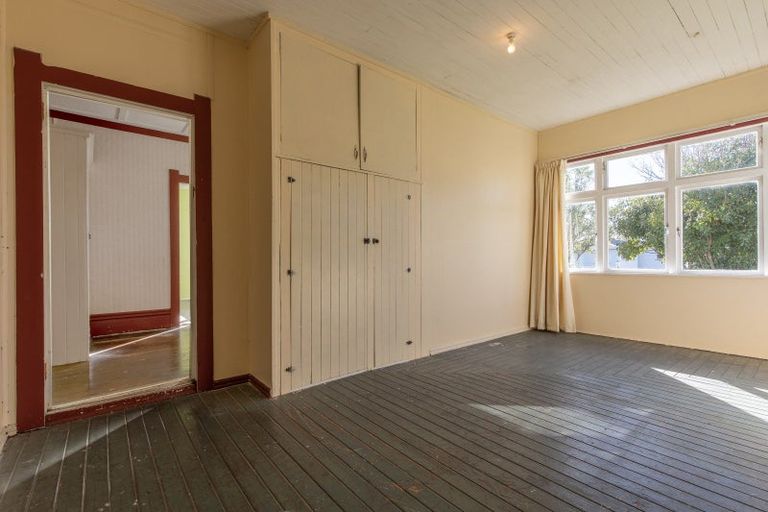 Photo of property in 45 Bibby Street, Waipawa, 4210