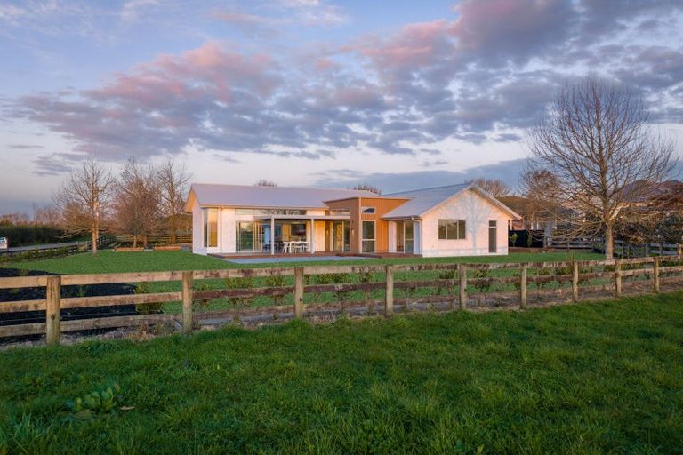 Photo of property in 28 Nickle Road, Cambridge, 3495