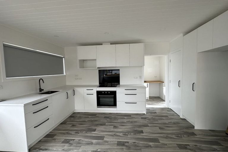 Photo of property in 69a Red Beach Road, Red Beach, 0932