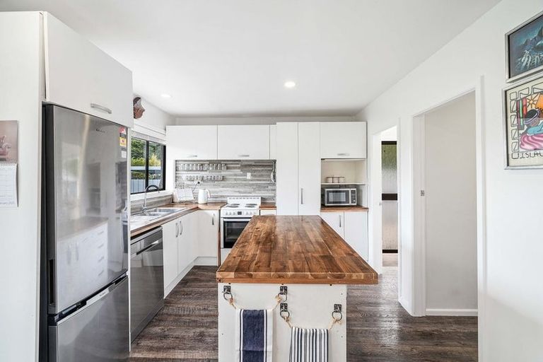 Photo of property in 13 Parker Street, Hornby, Christchurch, 8042