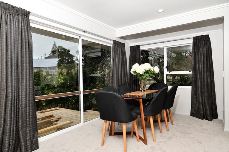 Photo of property in 4 Mescal Street, Massey, Auckland, 0614