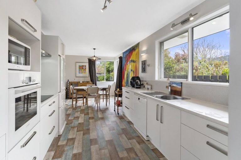 Photo of property in 89b Ngaio Road, Waikanae, 5036