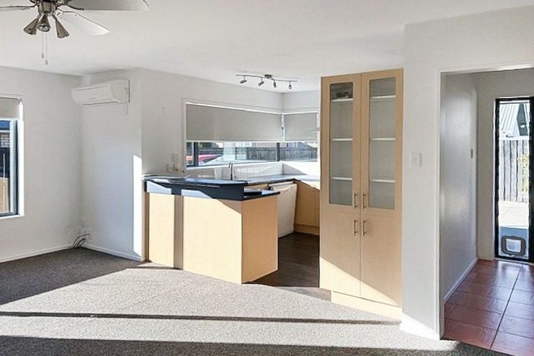 Photo of property in 401 Selwyn Street, Addington, Christchurch, 8024