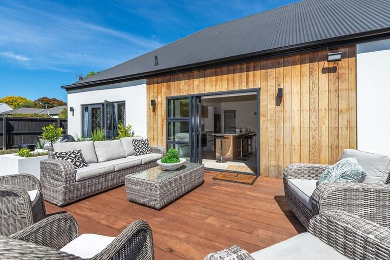 Photo of property in 8 Carnaby Close, St Albans, Christchurch, 8052