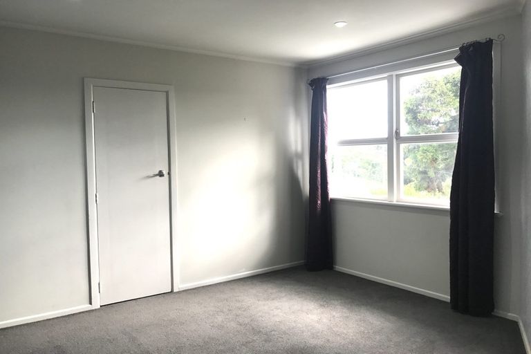 Photo of property in 13 James Street, Glenfield, Auckland, 0629