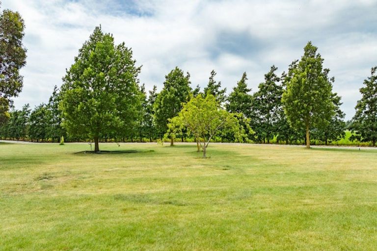 Photo of property in 375 Sharlands Road, Dunsandel, Rakaia, 7783