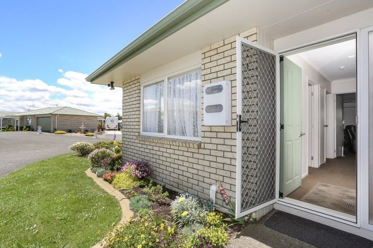 Photo of property in 8unit Village Place, Tuakau, 2121