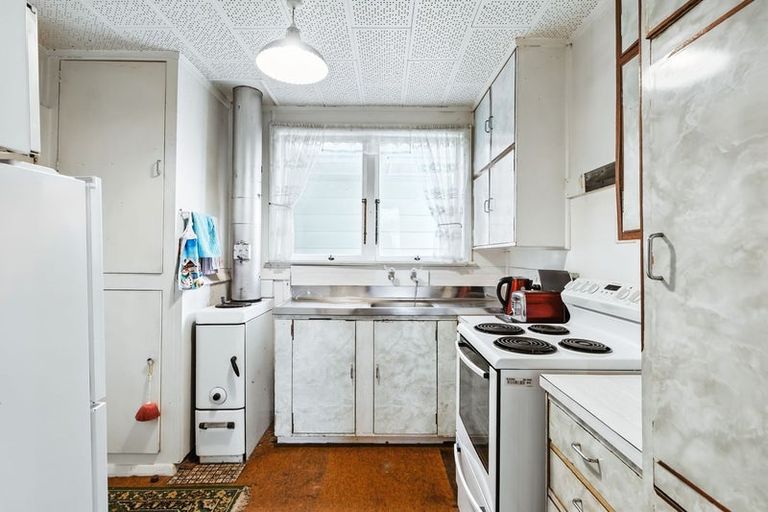 Photo of property in 15 Hinerangi Street, Turangi, 3334