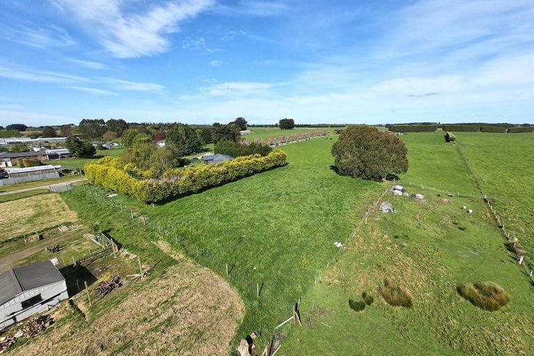 Photo of property in 4 Robertson Street, Woodlands, Invercargill, 9871