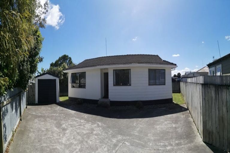 Photo of property in 18a Fairs Road, Milson, Palmerston North, 4414