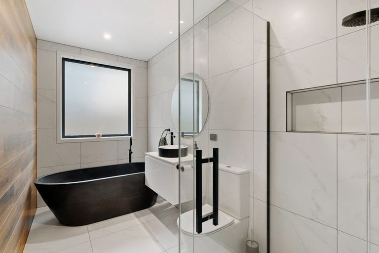 Photo of property in 62 Muster Road, Jacks Point, 9371