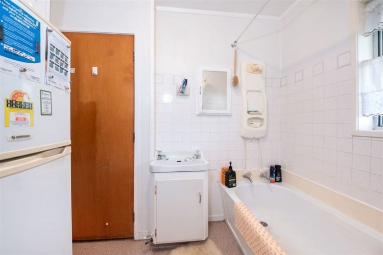 Photo of property in 4/79 Glendale Road, Glen Eden, Auckland, 0602