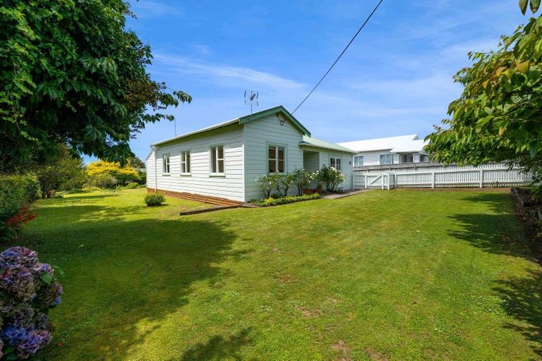 Photo of property in 36 Cordelia Street, Stratford, 4332