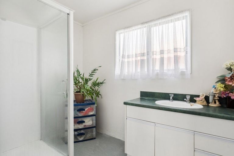 Photo of property in 42 Cobden Street, Gisborne, 4010