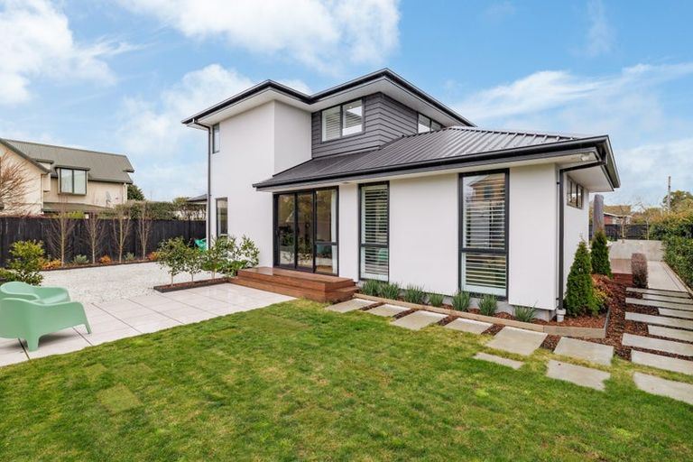 Photo of property in 4 Chilcombe Street, Ilam, Christchurch, 8041