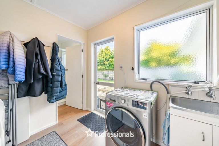 Photo of property in 13 Whites Line West, Woburn, Lower Hutt, 5010