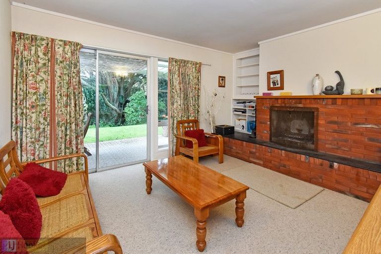 Photo of property in 140a Great South Road, Manurewa, Auckland, 2102