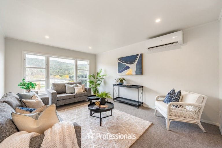 Photo of property in 83 Coast Road, Wainuiomata, Lower Hutt, 5014