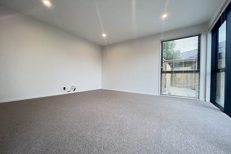 Photo of property in 1/11 Lindores Street, Addington, Christchurch, 8024